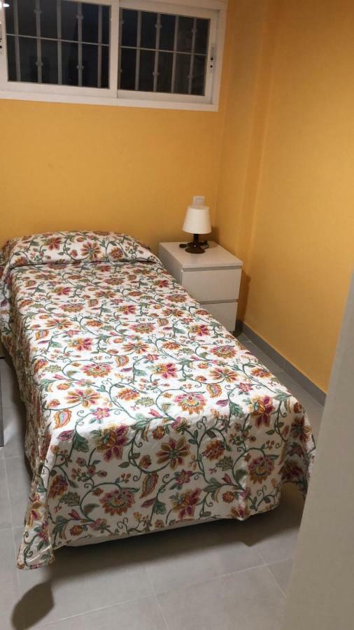 La Casa De Las Flores Mairena del Aljarafe Esterno foto